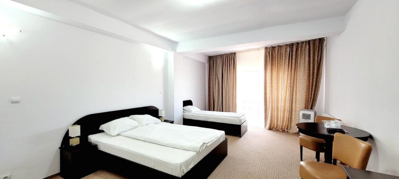 Rio Divino Hotel Murighiol Exterior foto